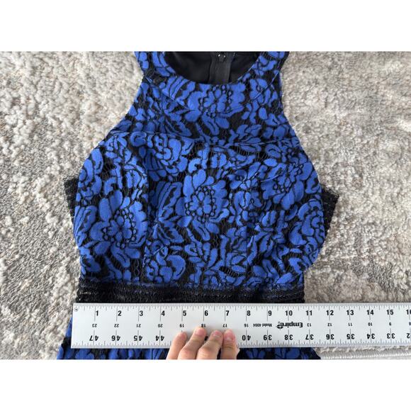City Triangles Sz 0 Floral Lace Fit Flared Mini Dress Blue Sleeveless Zip Lined - Picture 5 of 10